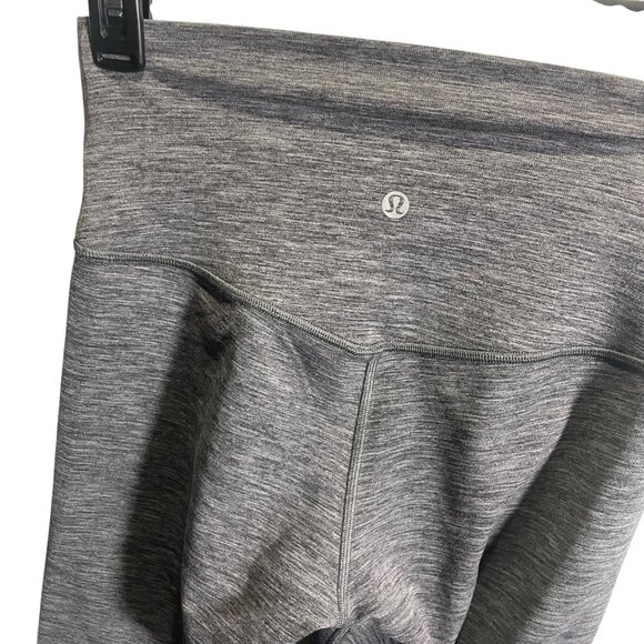 Lululemon Align Crop 21" High-Rise Leggings Heathered Black Size 6 - Picture 4 of 6